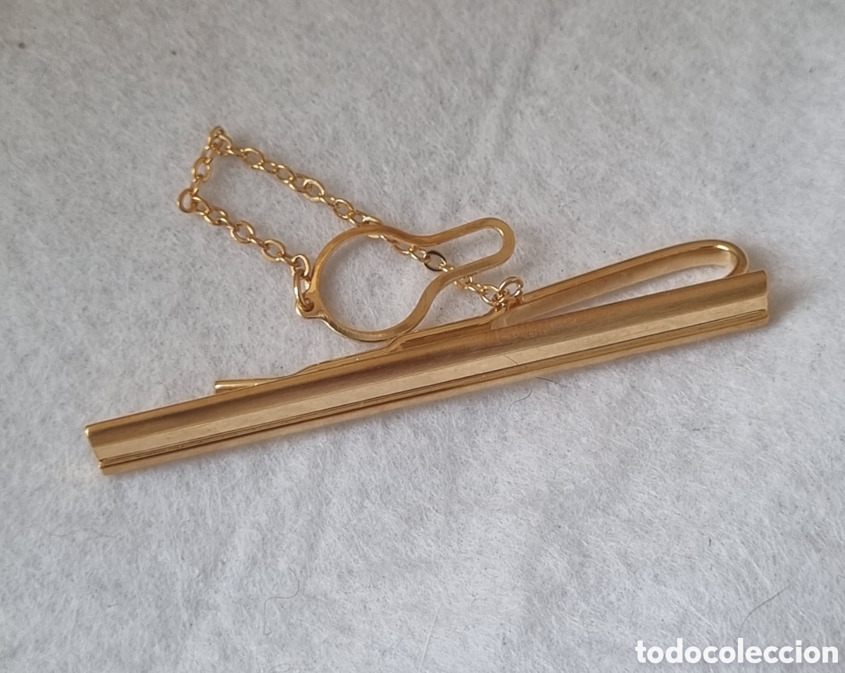 Joyeria: Pisacorbatas ba&ntilde;ado oro nuevo J - Foto 2