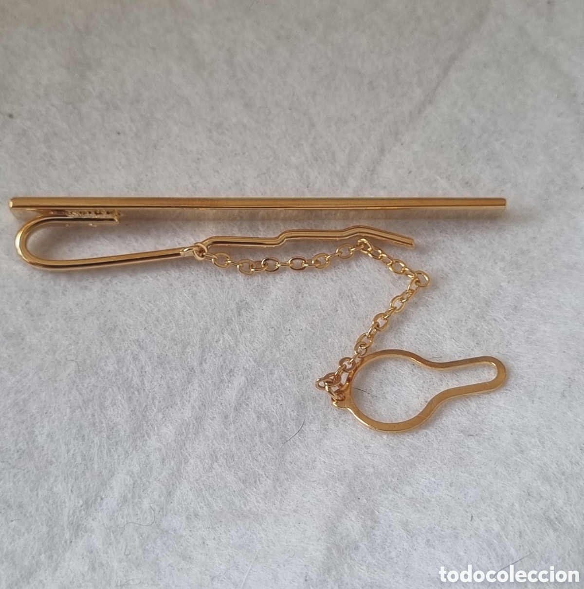 Joyeria: Pisacorbatas ba&ntilde;ado oro nuevo J - Foto 3