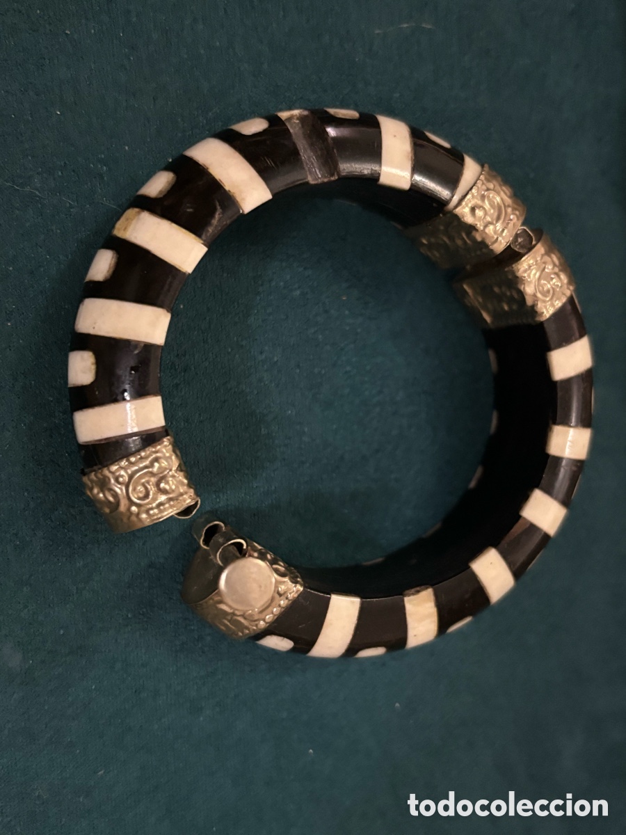 Joyeria: Pulsera r&iacute;gida blanca y negra - Foto 3