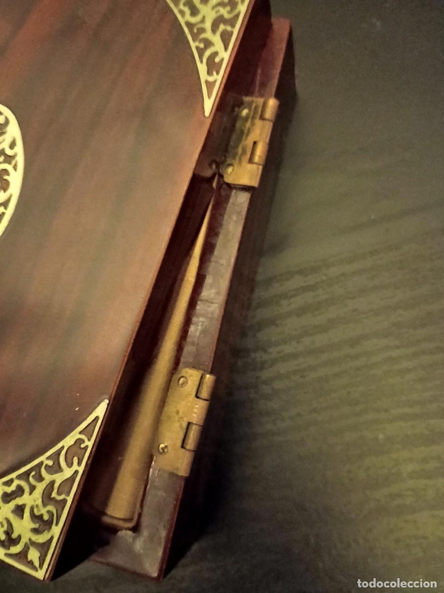 Joyeria: Joyero de madera con interior aterciopelado - Foto 4
