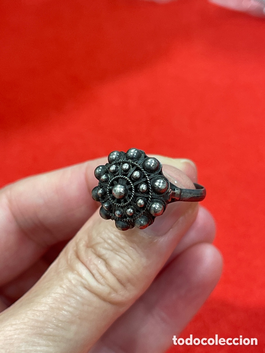Joyeria: Conjunto de anillo y pendientes en plata de ley contrastada. - Foto 4
