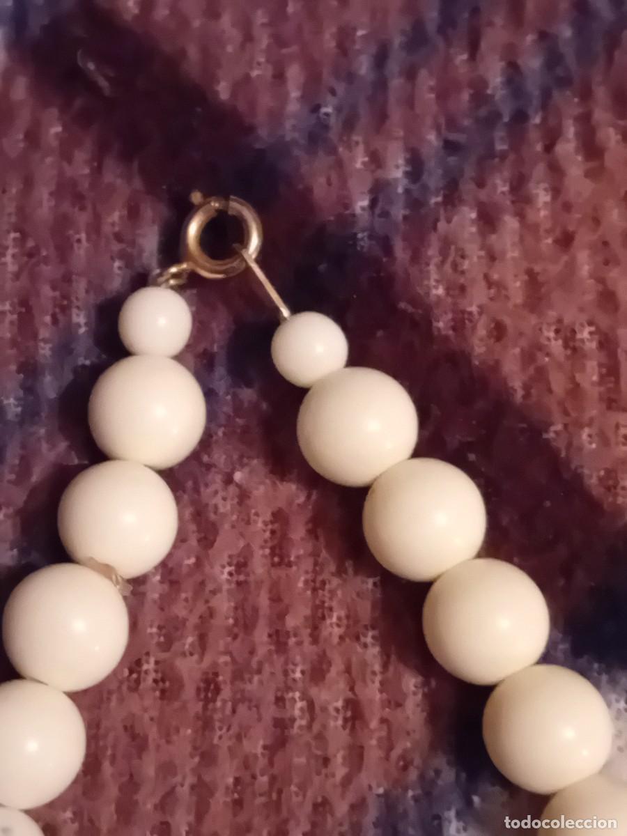Joyeria: Collar con cuentas de pl&aacute;stico y cer&aacute;mica d&eacute;cada de los 80 - Foto 3