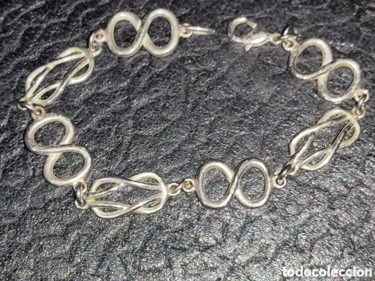 Joyeria: Pulsera plateada con eslabones en ocho. - Foto 1