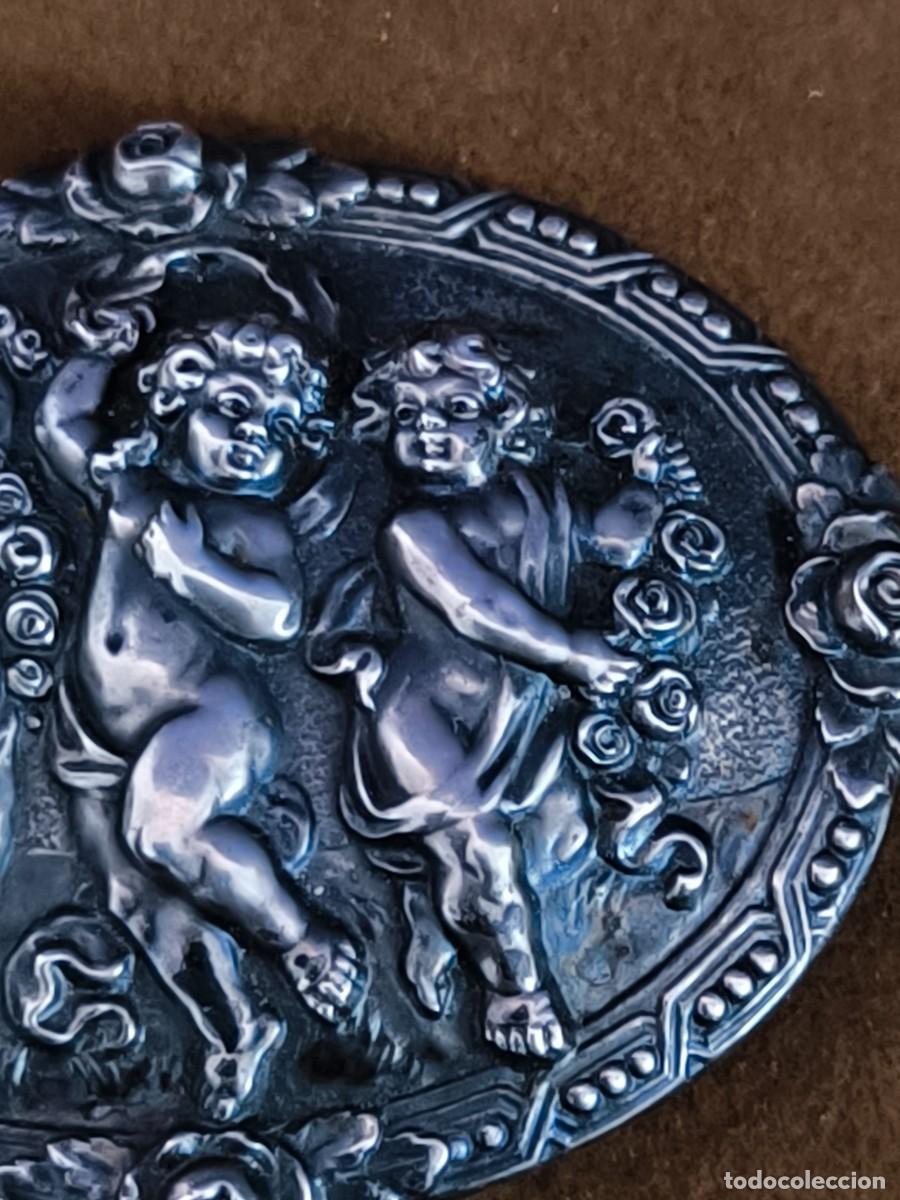 Joyeria: BROCHE CON QUERUBINES EN PLATA - Foto 4