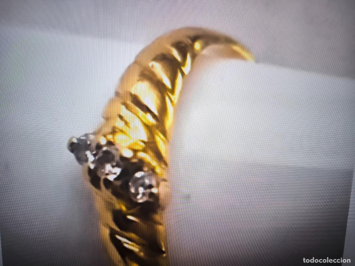 Joyeria: Anillo de oro de 18 kt. Con Diamantes. - Foto 2