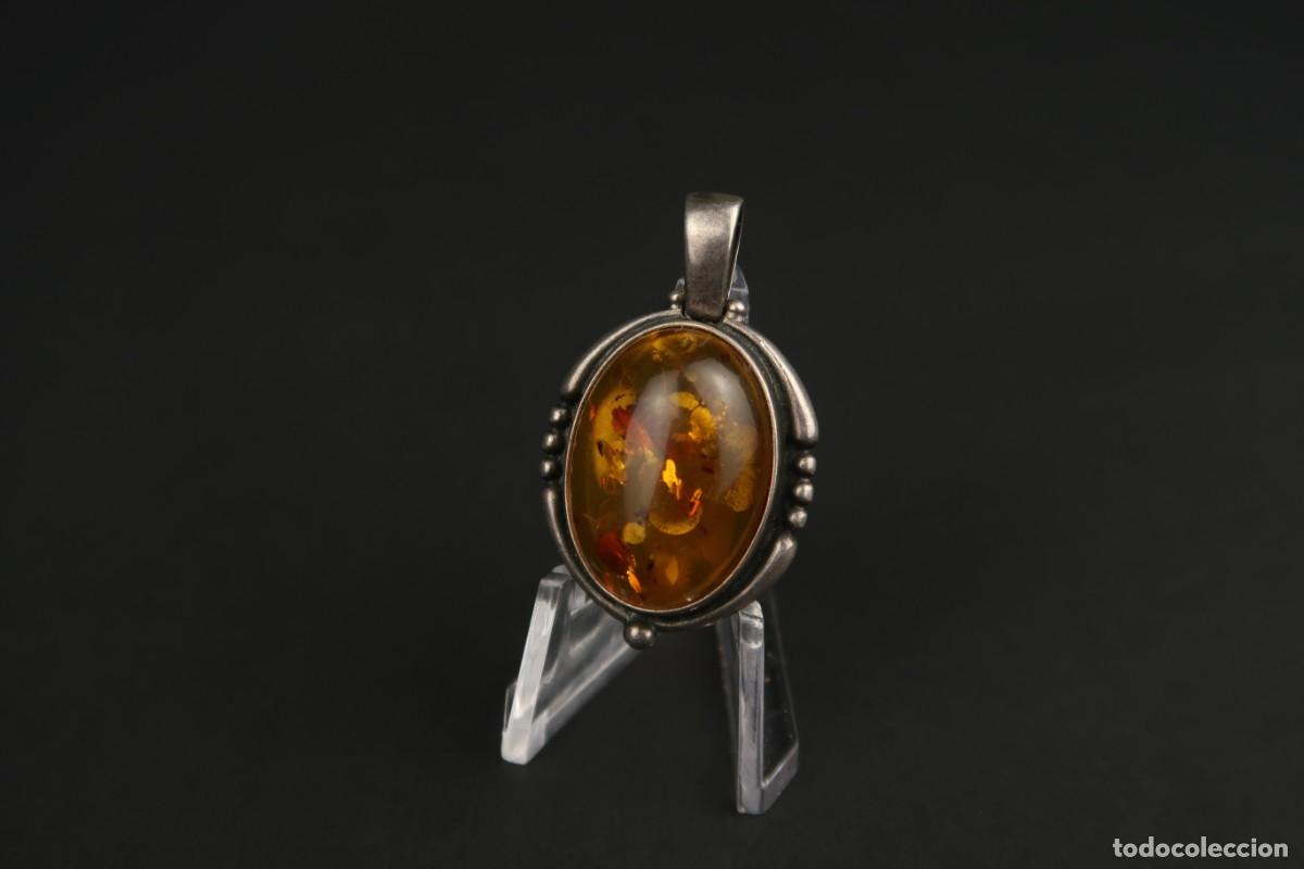Joyeria: Antiguo Colgante de Plata y &Aacute;mbar - Foto 3