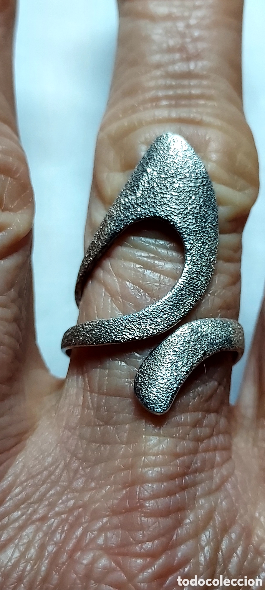 Joyeria: BONITO ANILLO DE PLATA 925 - Foto 1