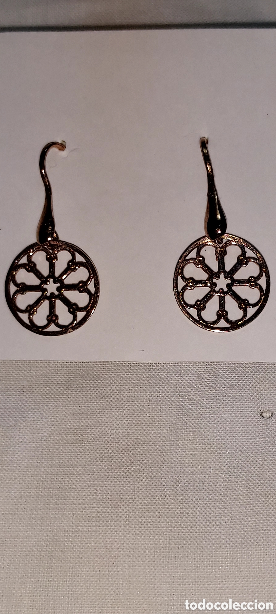 Joyeria: BONITOS PENDIENTES DE PLATA DORADA CU&Ntilde;ADOS 925 - Foto 1