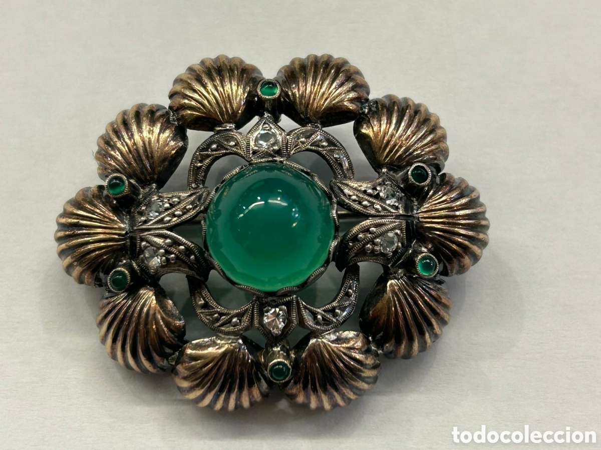 Joyeria: Antiguo broche art d&eacute;co. Plata y Crisoprasa. - Foto 1