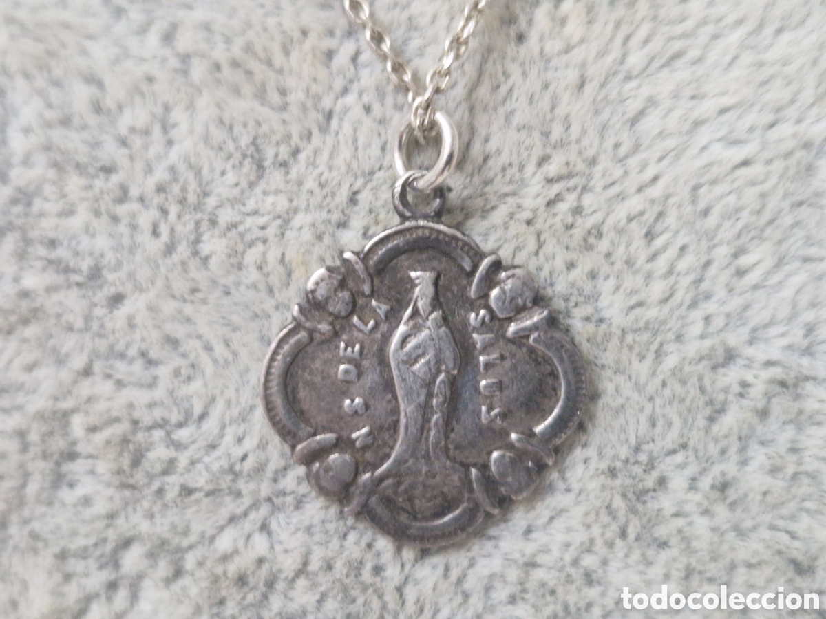 Joyeria: VIRGEN N.S DE SALUS CON CADENA EN PLATA DE LEY - Foto 3