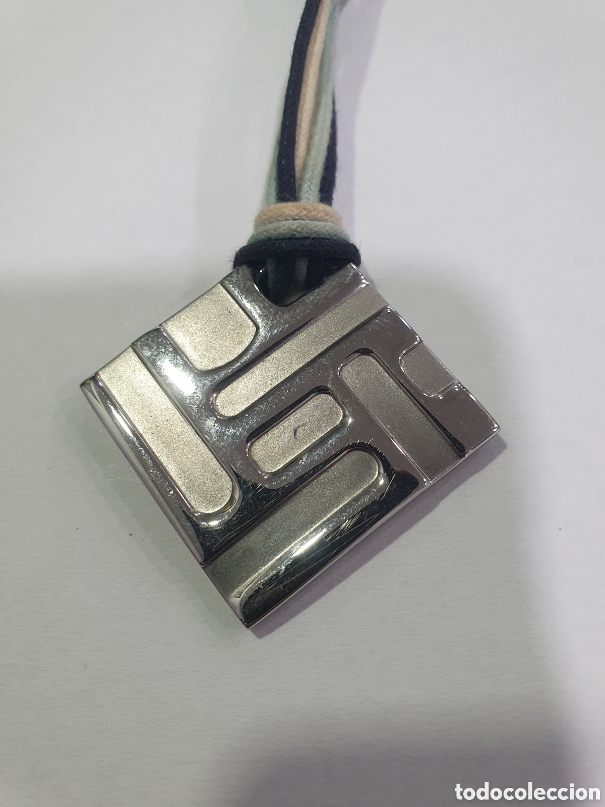 Joyeria: Colgante de acero Viceroy. (L46) - Foto 2
