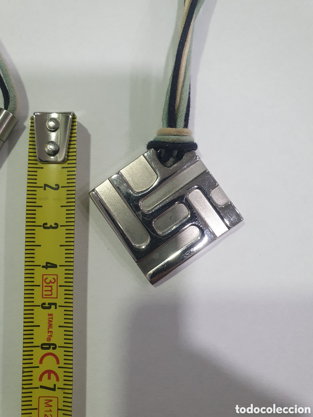 Joyeria: Colgante de acero Viceroy. (L46) - Foto 3