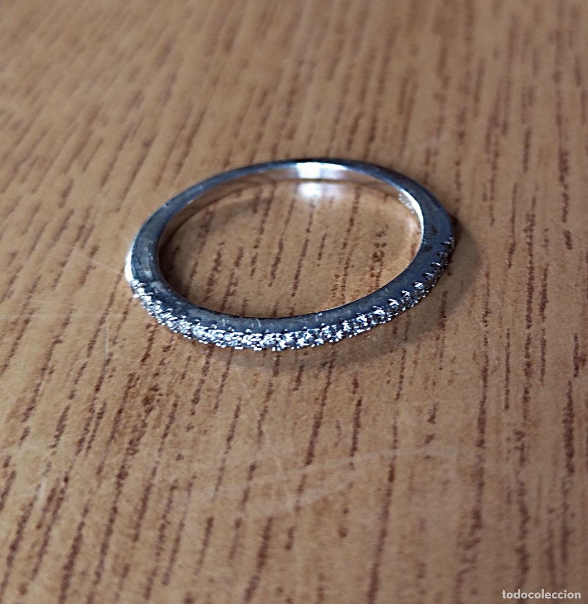 Joyeria: Anillo plata de ley con circonitas. - Foto 2