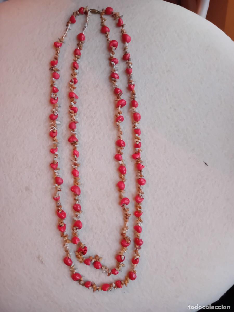 Joyeria: Collar doble de caracoles y caracolas d&eacute;cada de los 60. - Foto 1