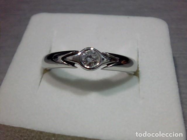 Joyeria: anillo oro 18 kts y diamante - Foto 4