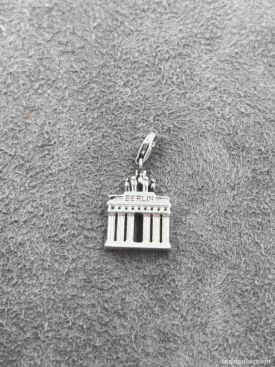 Joalharia: Colgante de plata de ley con la forma de la puerta de Brandenburgo
