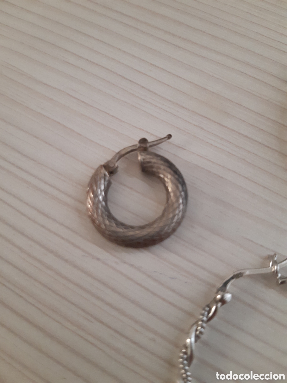 Joyeria: Pendientes sueltos de aro plateados - Foto 2