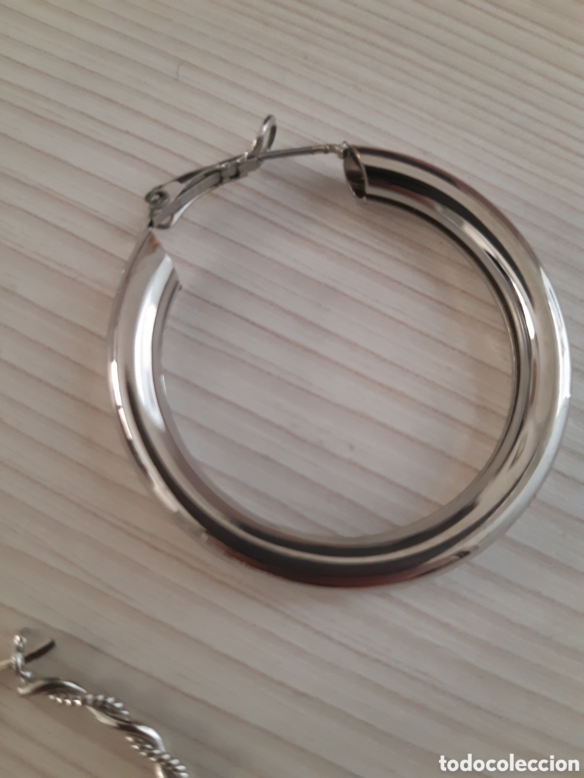 Joyeria: Pendientes sueltos de aro plateados - Foto 4