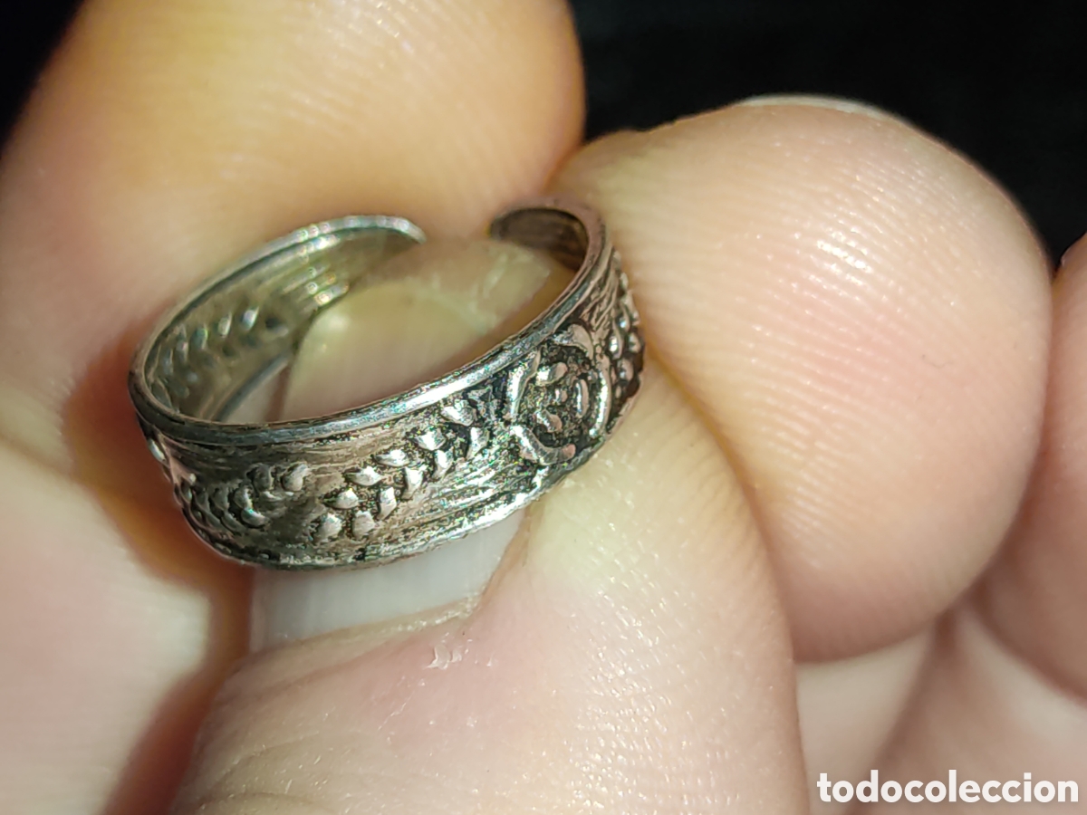 Joyeria: Anillo modernista repujado de plata. - Foto 2