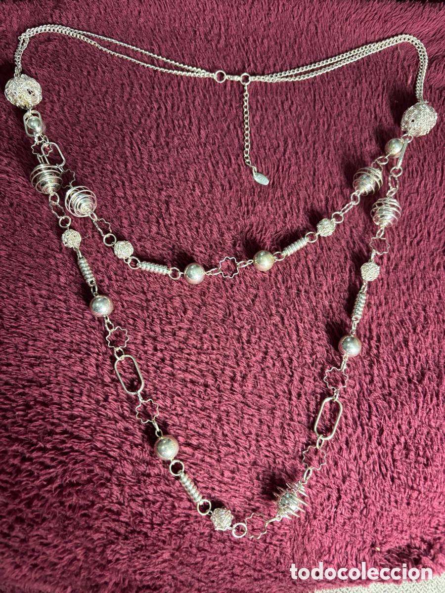 Joyeria: Collar dos vueltas de color plateado - Foto 1
