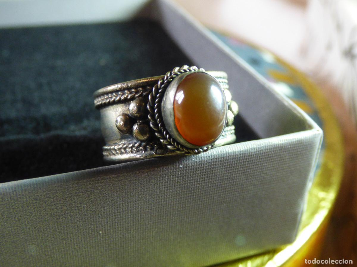 Joyeria: Anillo, plata de la India y cornalina. - Foto 1