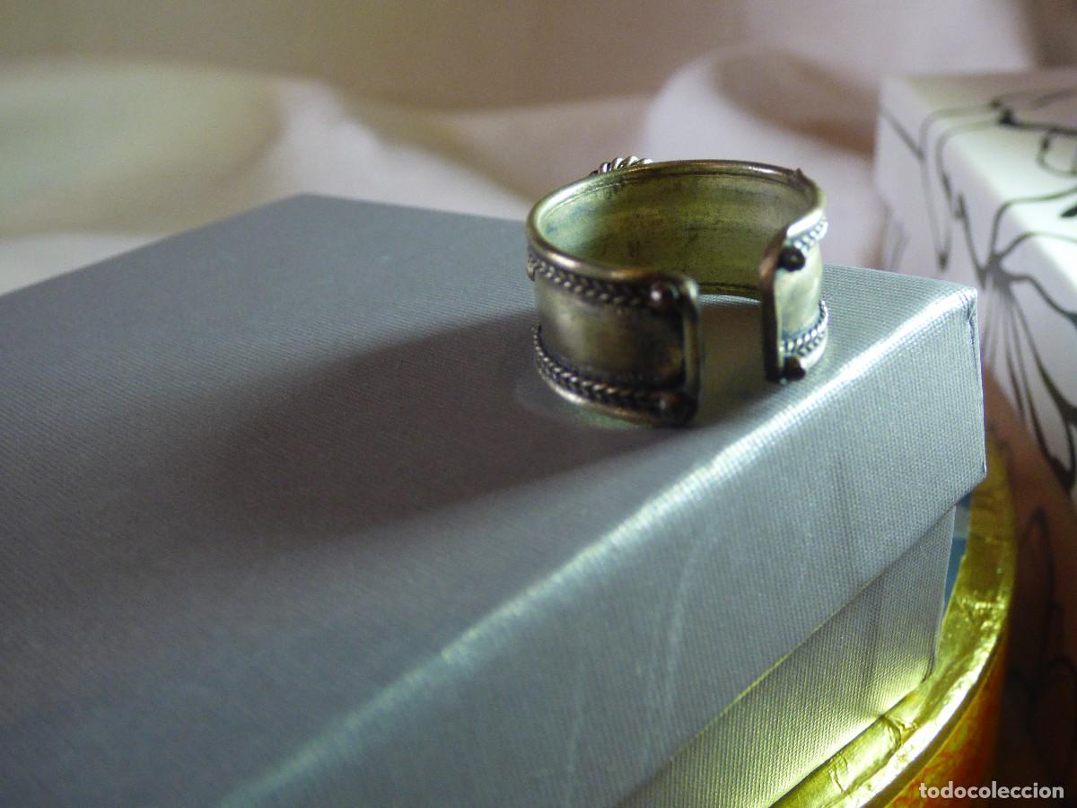 Joyeria: Anillo, plata de la India y ojo de tigre. - Foto 3