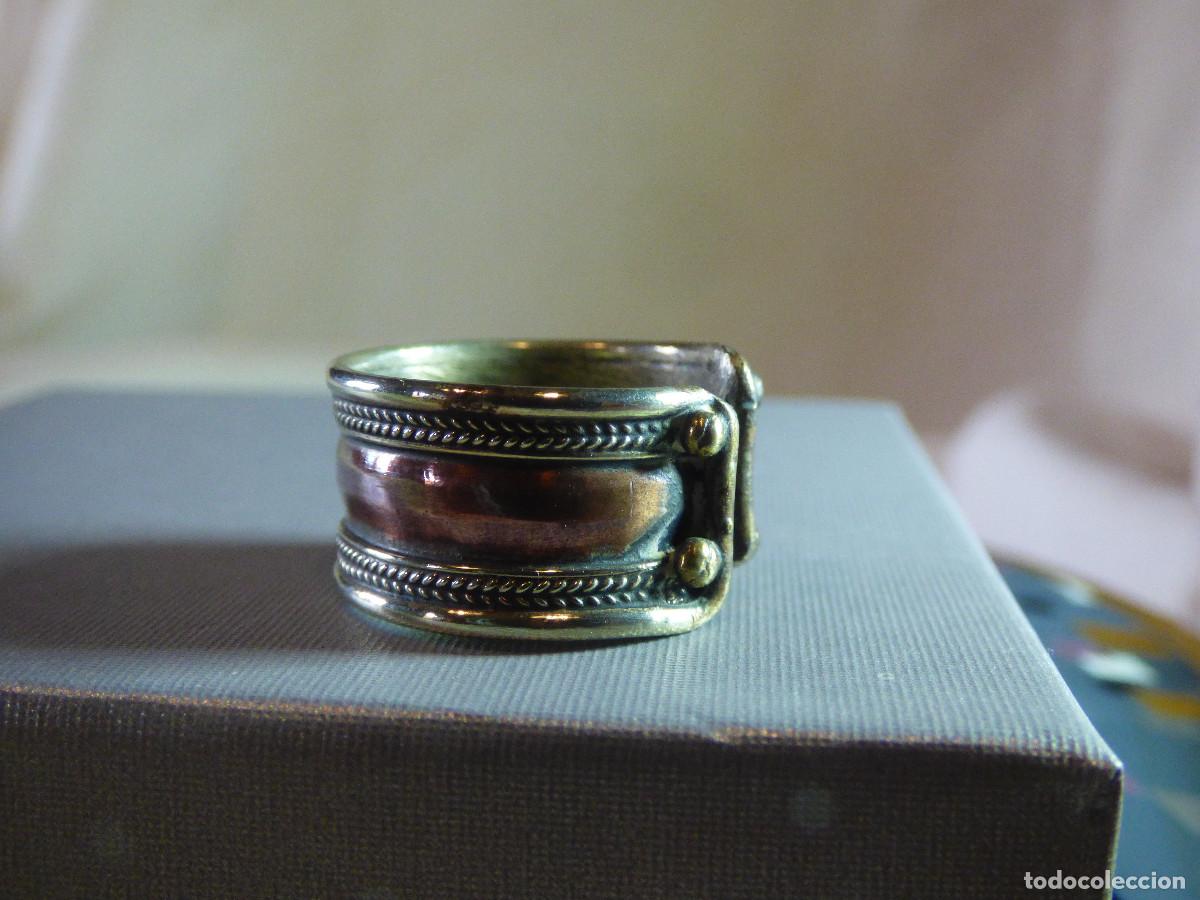 Joyeria: Anillo de Nepal-Tibet.Bronce y cobre. - Foto 4