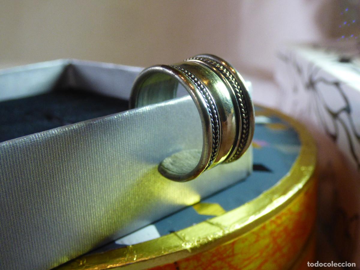 Joyeria: Anillo de Nepal-Tibet.Bronce . - Foto 1