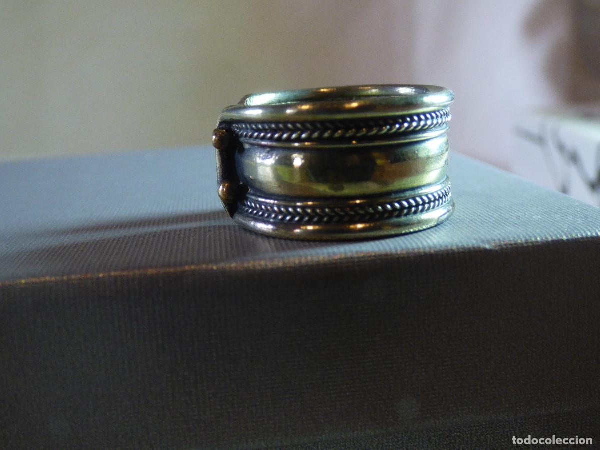 Joyeria: Anillo de Nepal-Tibet.Bronce . - Foto 2