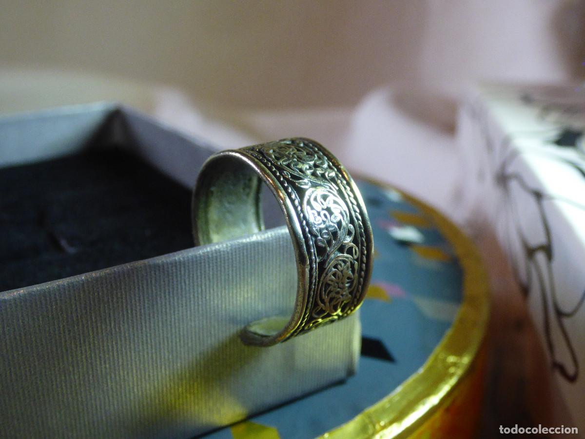 Joyeria: Anillo de Nepal-Tibet.Bronce . - Foto 1