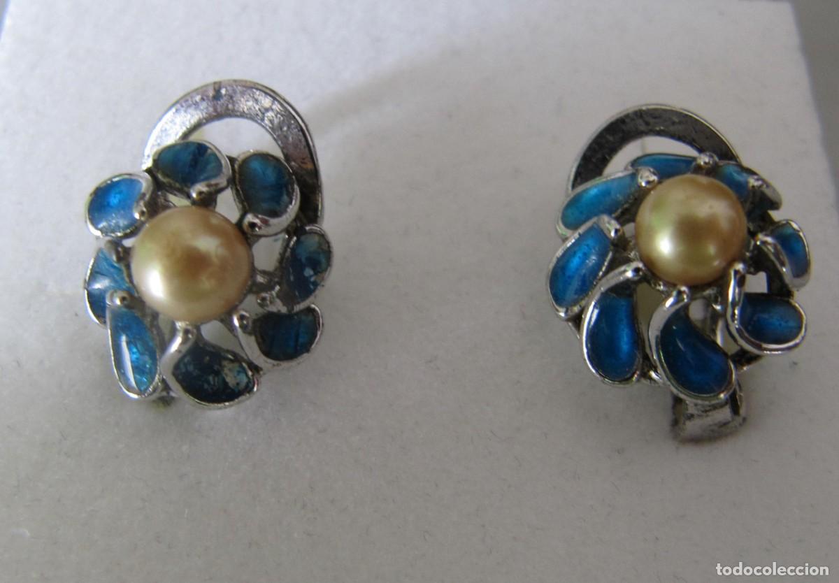 Joyeria: pareja de pendientes de plata perla y esmaltes - Foto 1