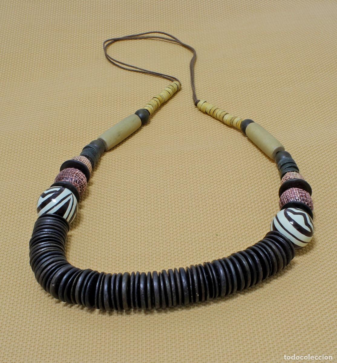 Joyeria: COLLAR VINTAGE, BOLAS VARIADAS Y C&Iacute;RCULOS - Foto 1