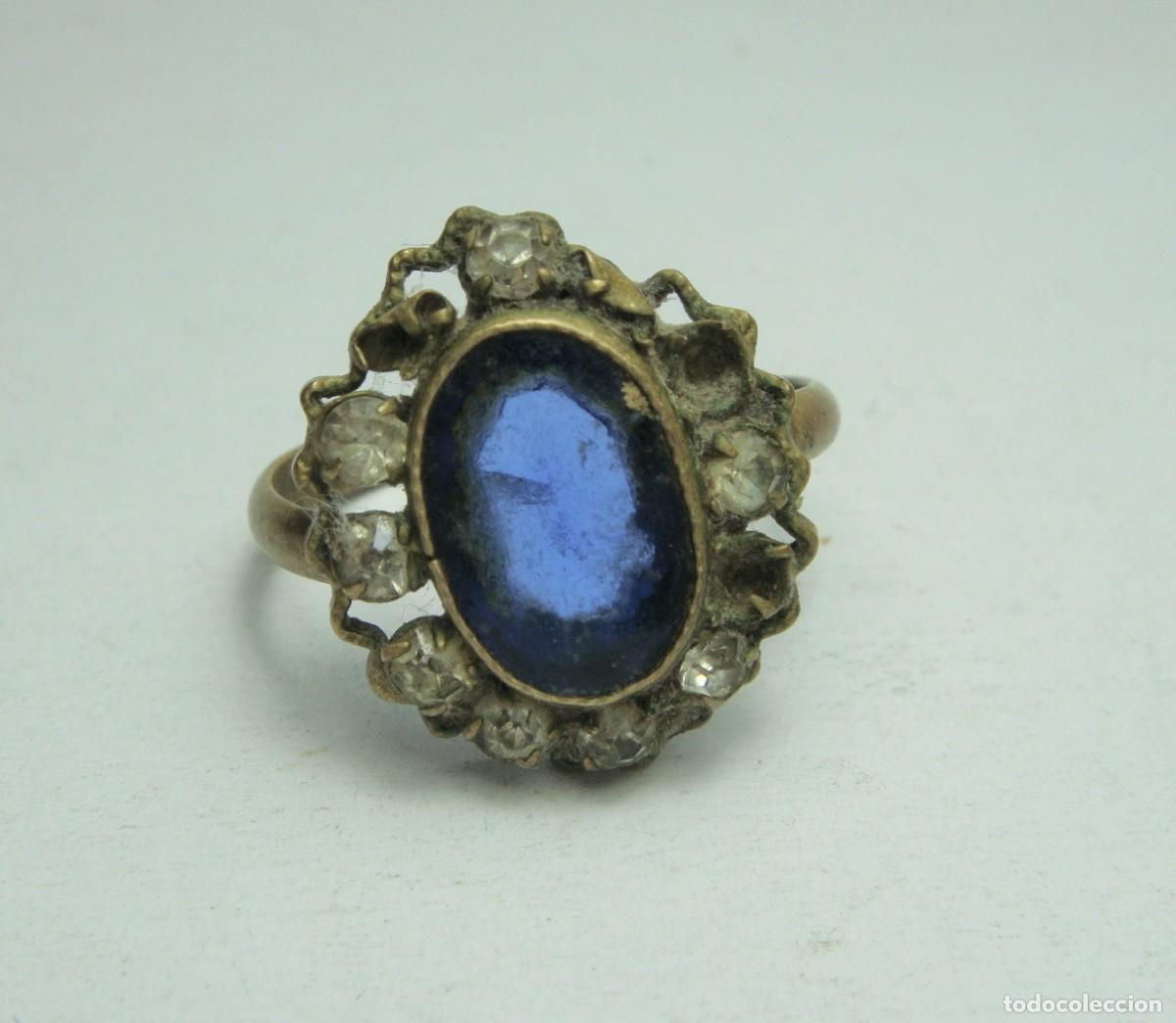 Joyeria: Antiguo Anillo de Lat&oacute;n. - Foto 2