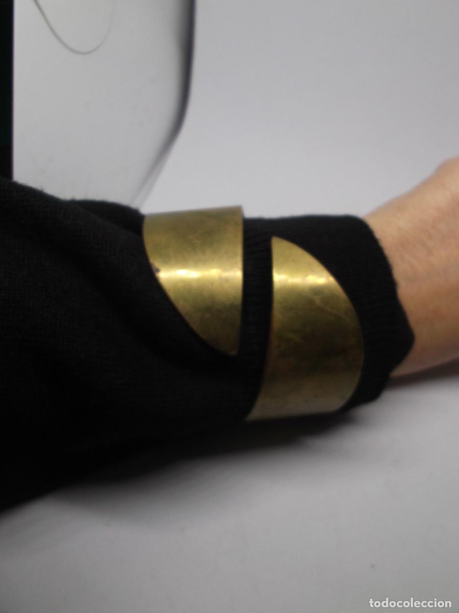 Joyeria: Brazalete dorado ancho - Foto 4