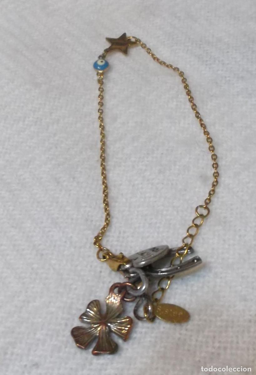 Joyeria: pulsera dorada con digis a&ntilde;os 50 - Foto 1