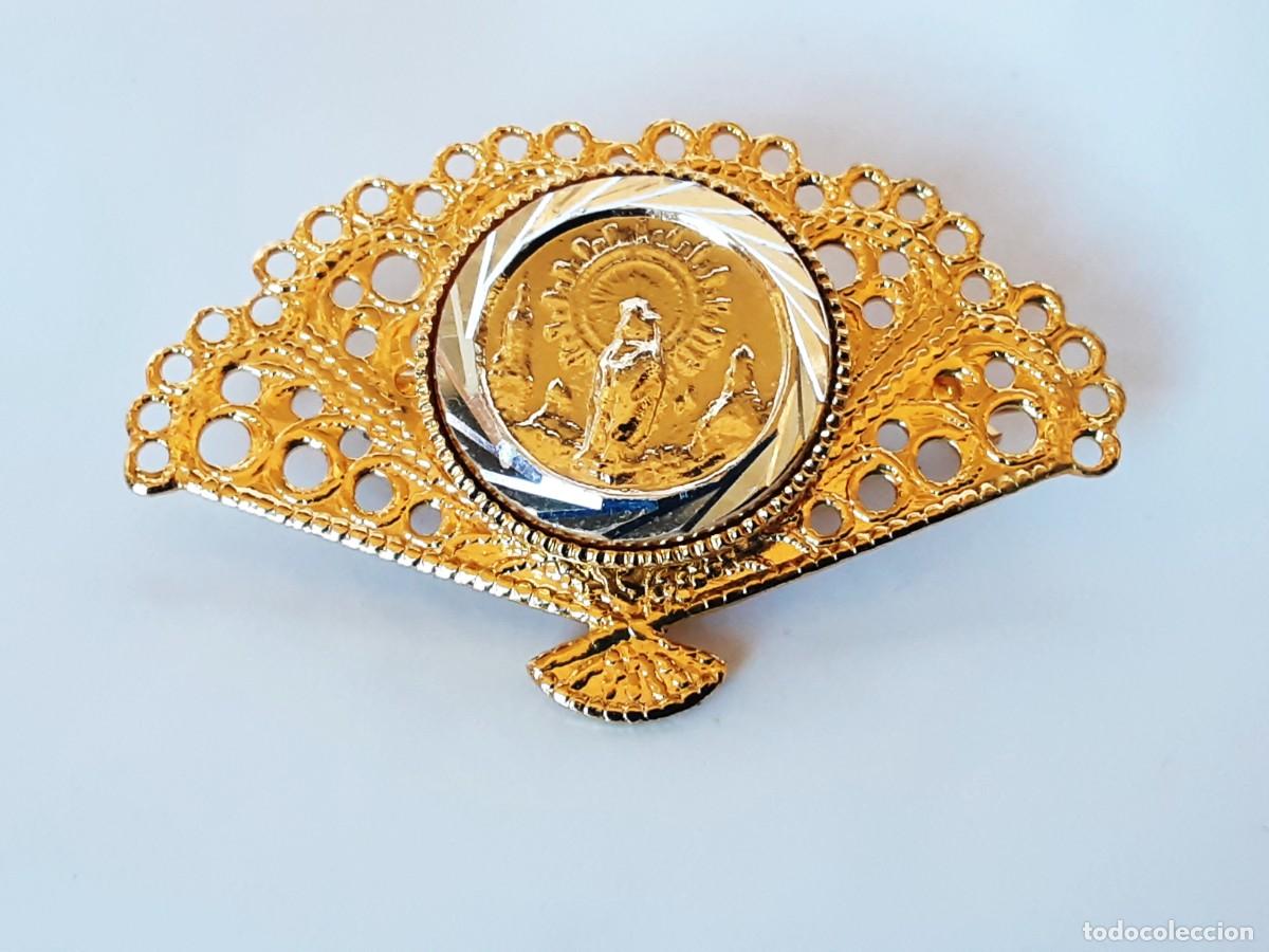 Joyeria: ALFILER RELIGIOSO FORMA DE ABANICO Y MEDALLA - Foto 1