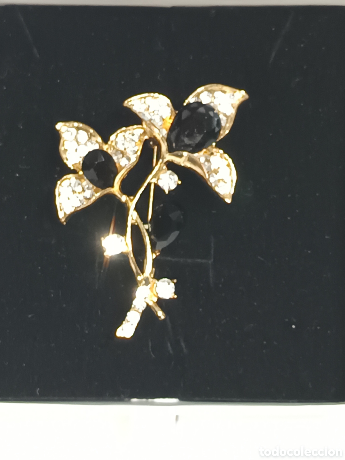 Joyeria: Spilla per Donna &rdquo;Black Gold Flower&rdquo; - Foto 2