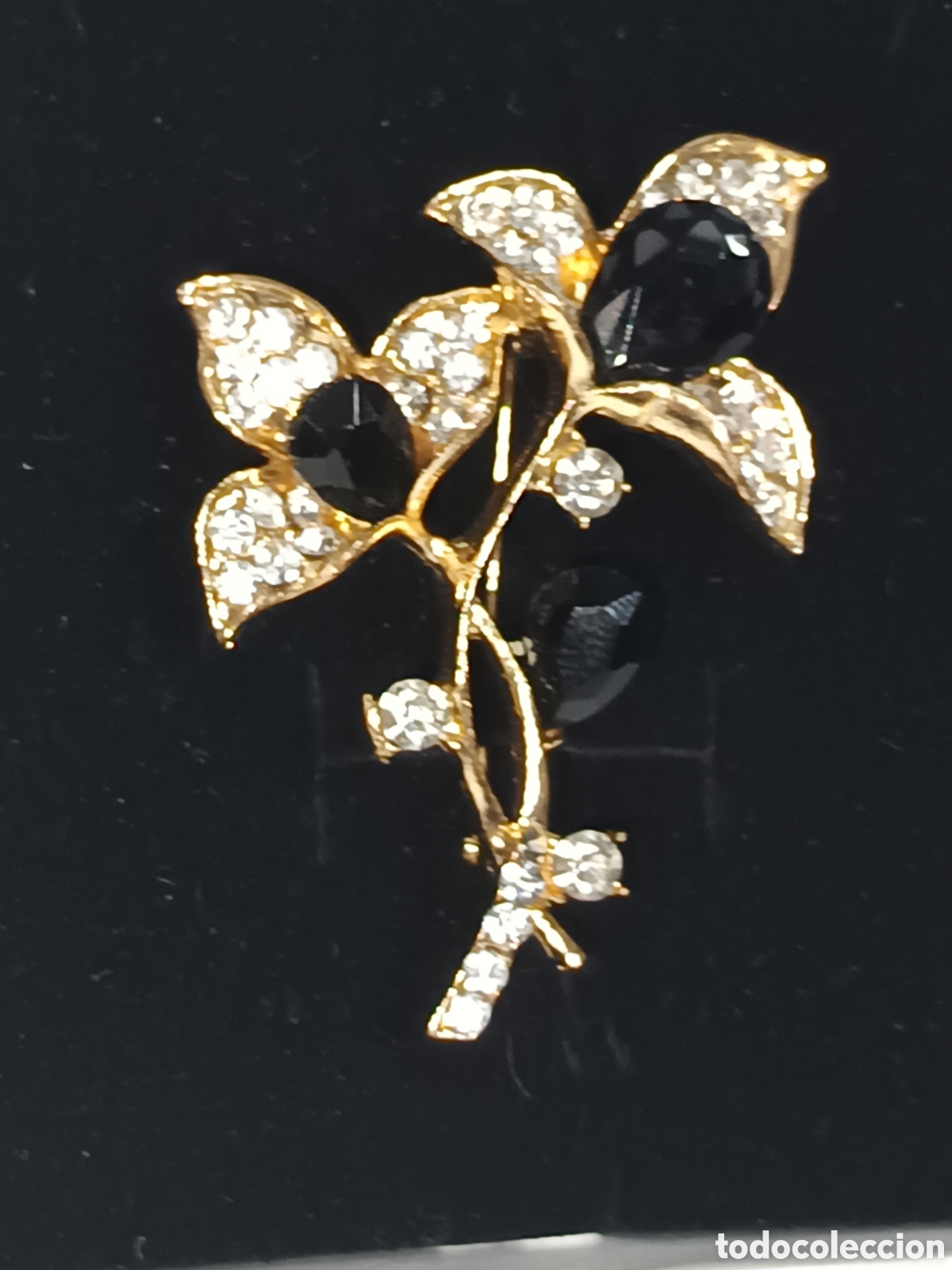 Joyeria: Spilla per Donna &rdquo;Black Gold Flower&rdquo; - Foto 4