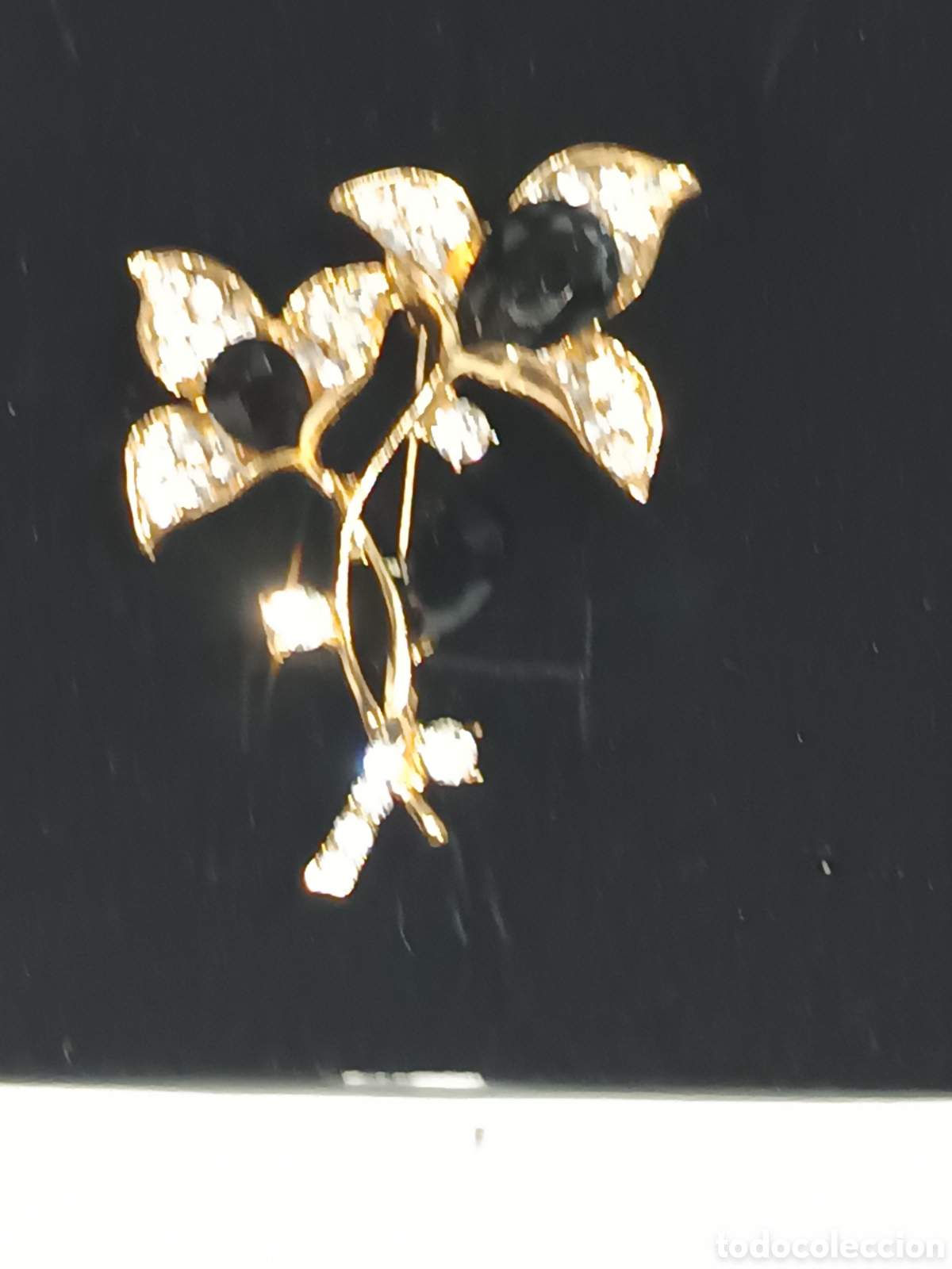 Joyeria: Spilla per Donna &rdquo;Black Gold Flower&rdquo; - Foto 5