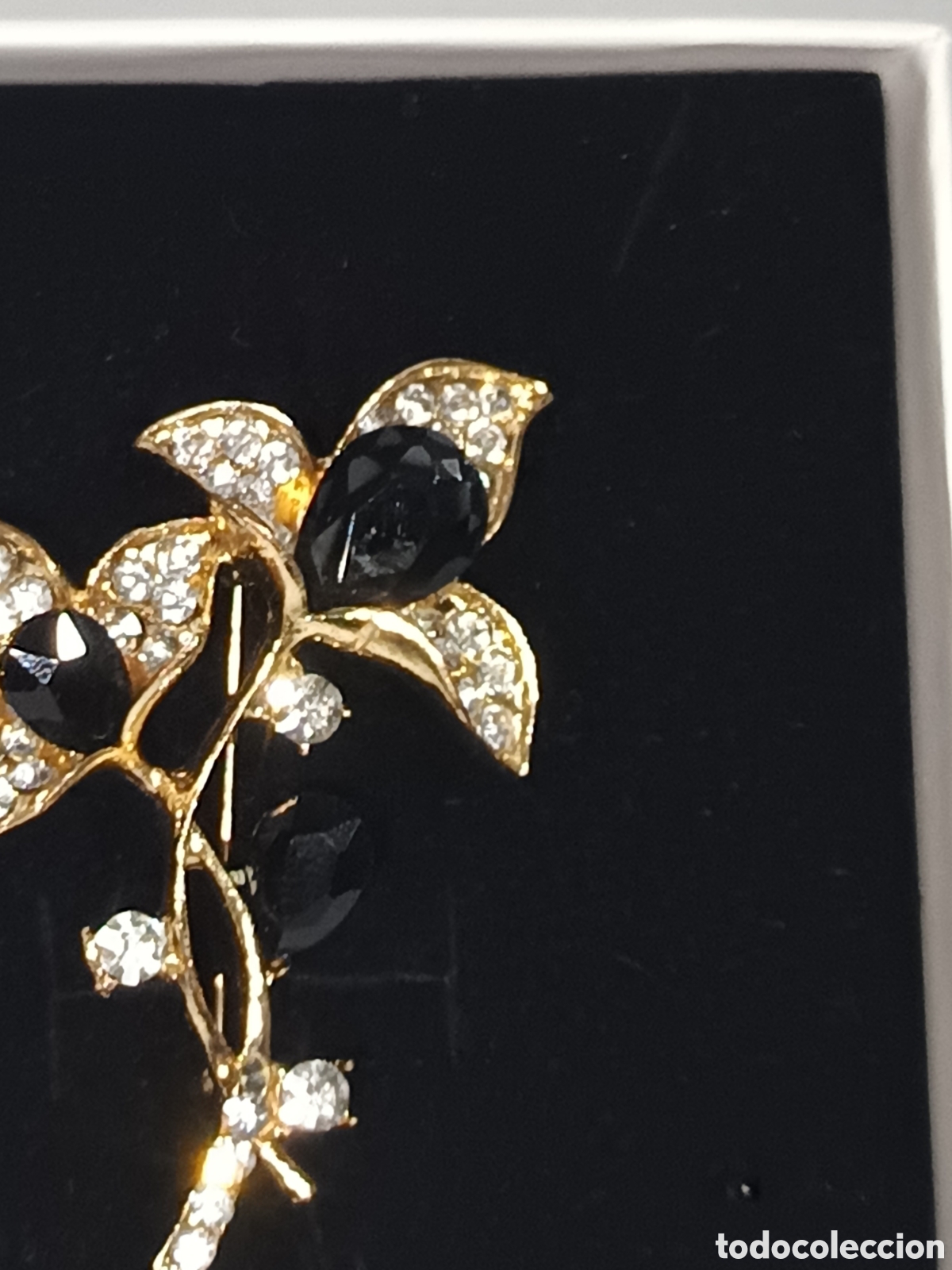 Joyeria: Spilla per Donna &rdquo;Black Gold Flower&rdquo; - Foto 7