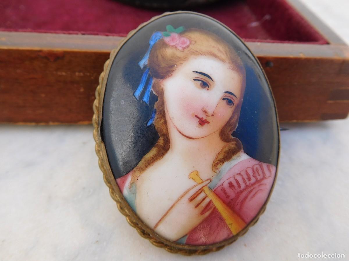 Joyeria: Broche antiguo con esmalte - Foto 2