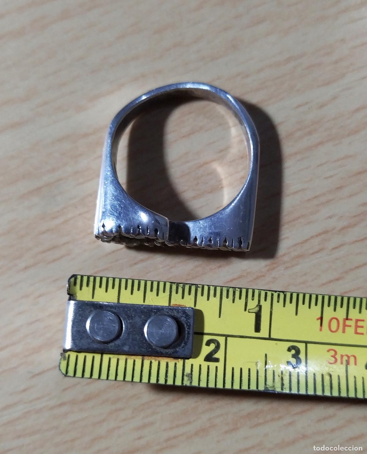 Joyeria: Anillo de plata de ley contrastada, con circonitas. - Foto 3