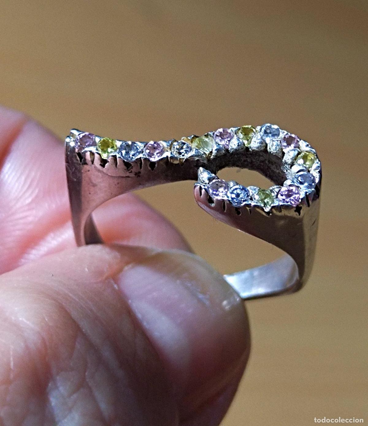 Joyeria: Anillo de plata de ley contrastada, con circonitas. - Foto 1