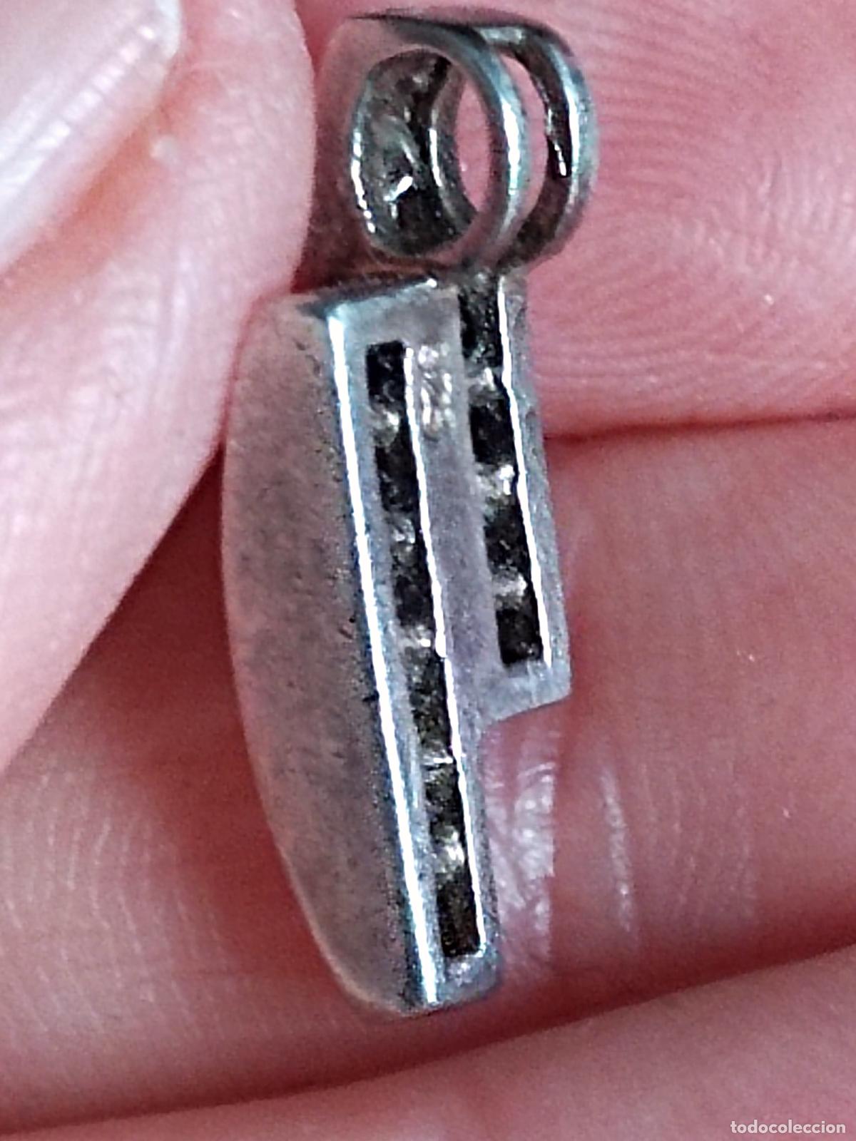 Joyeria: Colgante de plata contrastada con circonitas. - Foto 5