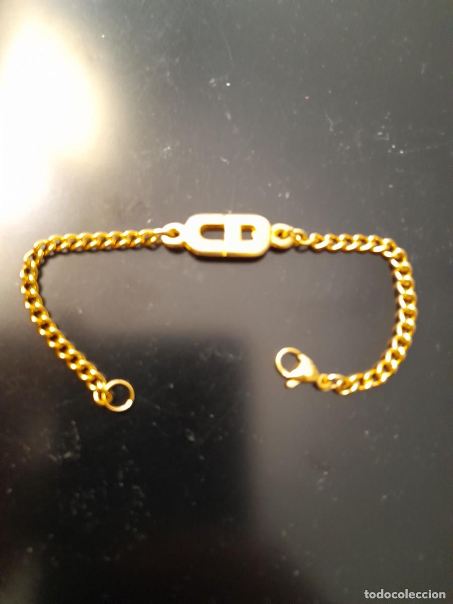 Joyeria: Pulsera de Christian Dior dorada - Foto 2