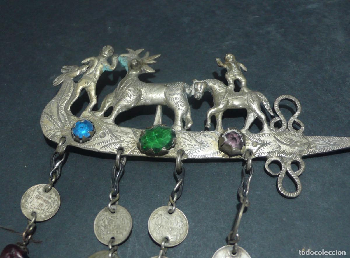 Joyeria: BROCHE EN METAL Y PIEDRAS - Foto 3