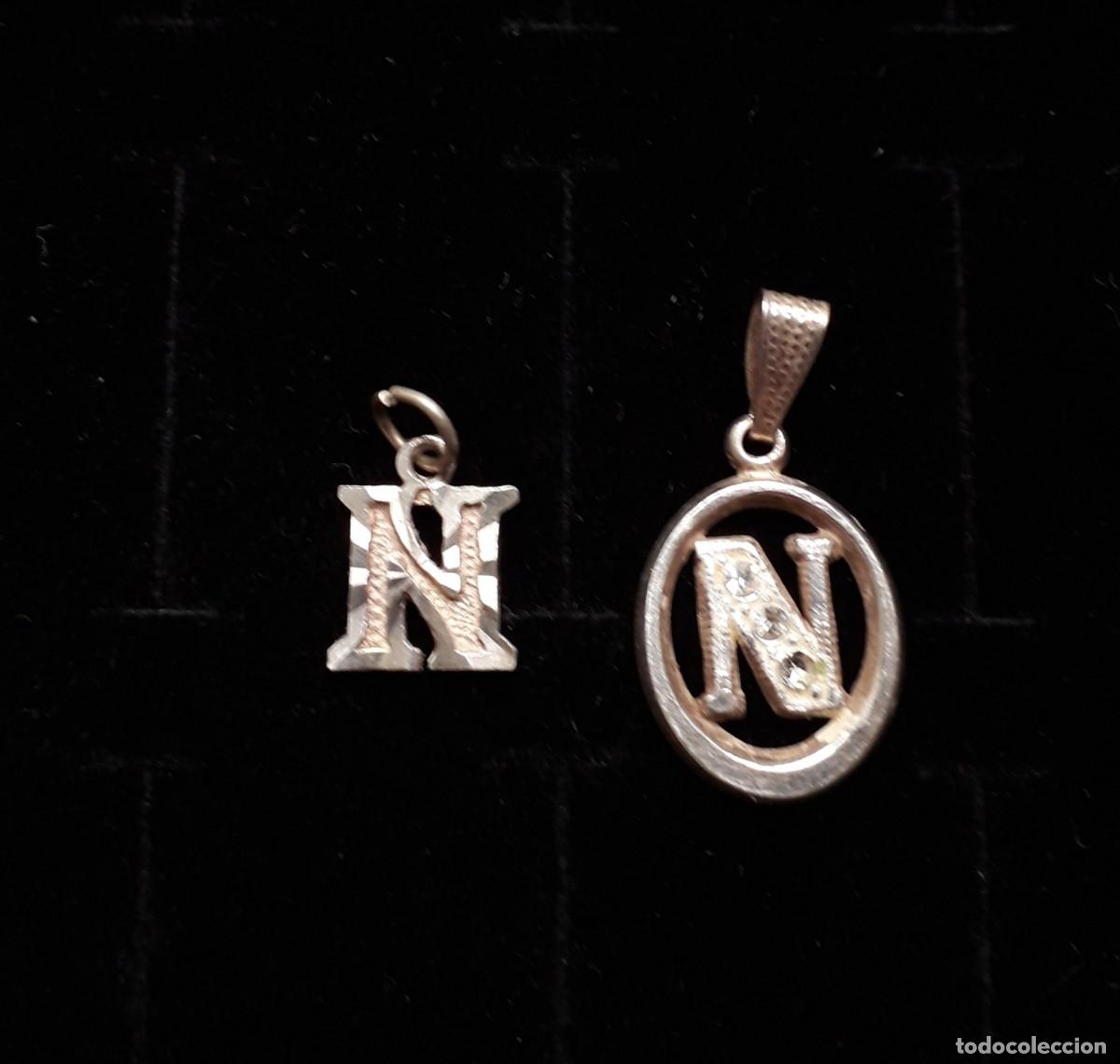 Joyeria: 2 colgantes plateados letra N - Foto 1