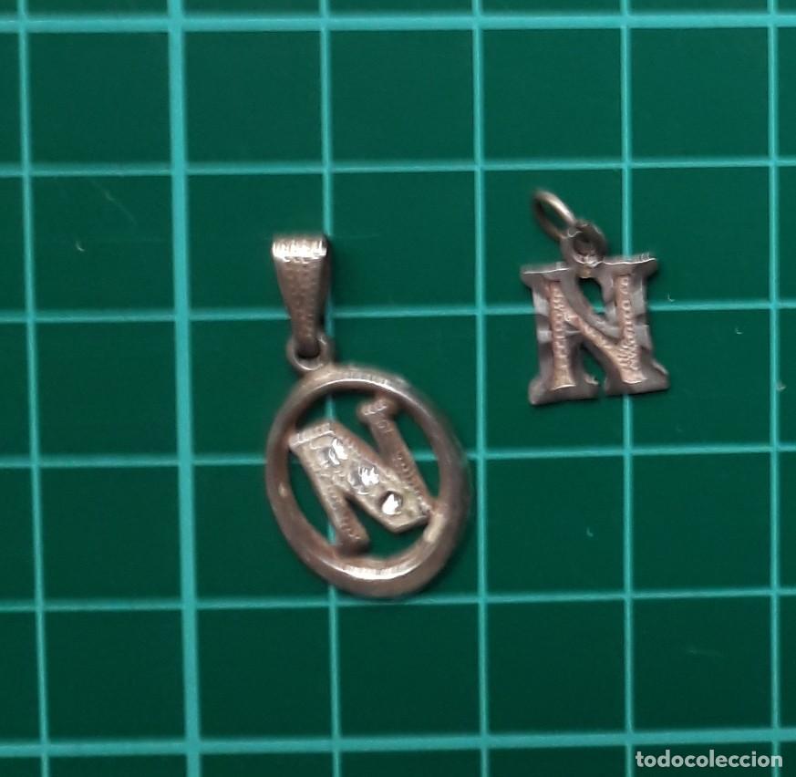 Joyeria: 2 colgantes plateados letra N - Foto 2
