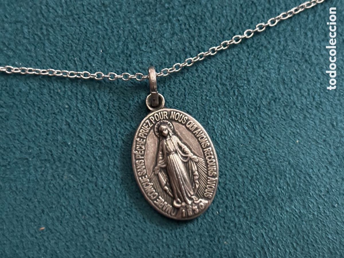 Joyeria: Cadena con medalla metal plateado - Foto 2
