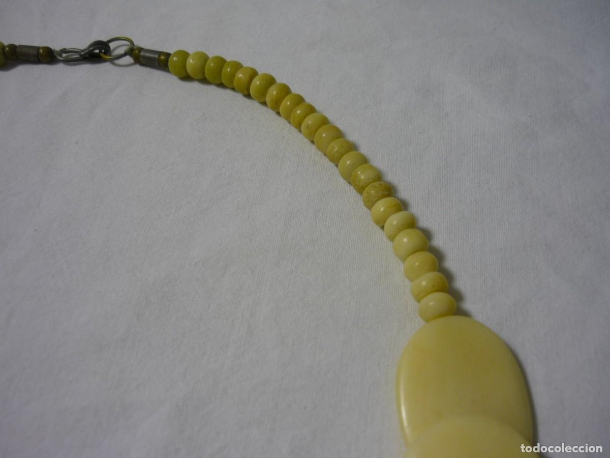 Joyeria: Collar de cuentas planas talladas en hueso - Foto 6